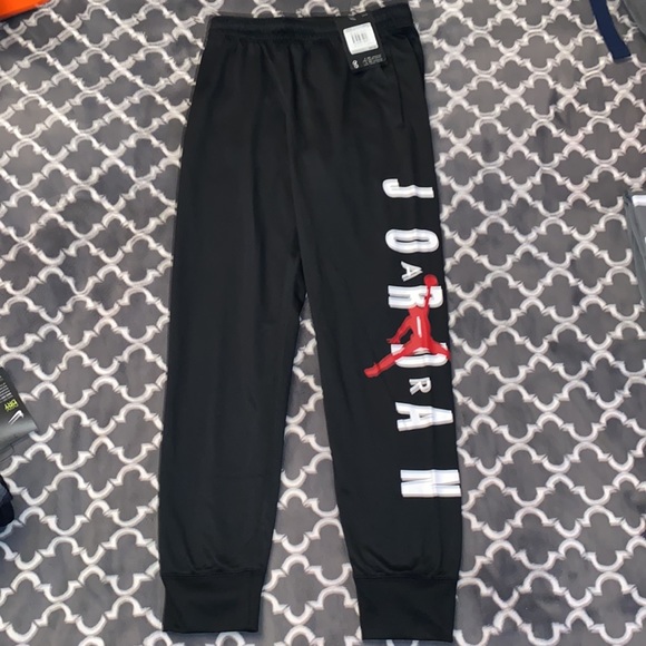 NWT YOUTH JOGGERS / SWEATPANTS - Picture 4 of 11